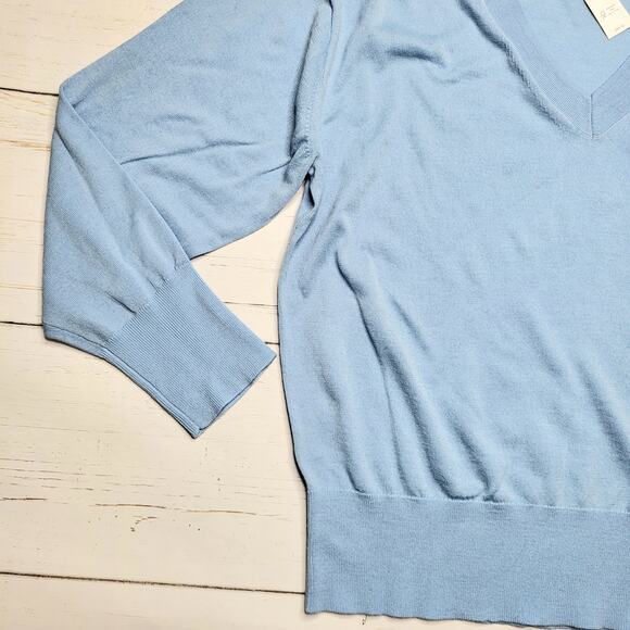 J. Crew Merino Wool V Neck Sweater Light Blue Relaxed Fit Lightweight Soft Large - Picture 5 of 7